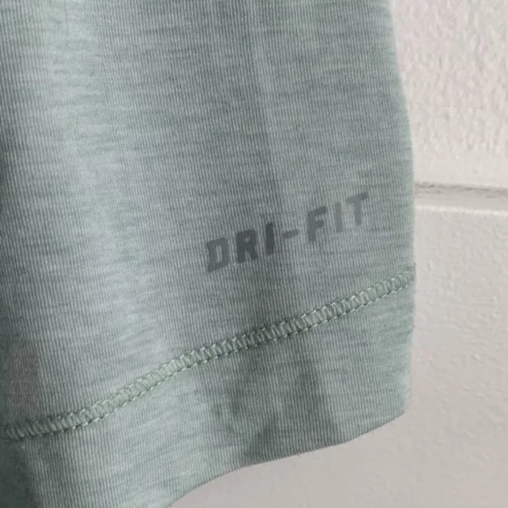 Nike Pro Heathered Mint Green Short Sleeve Shirt